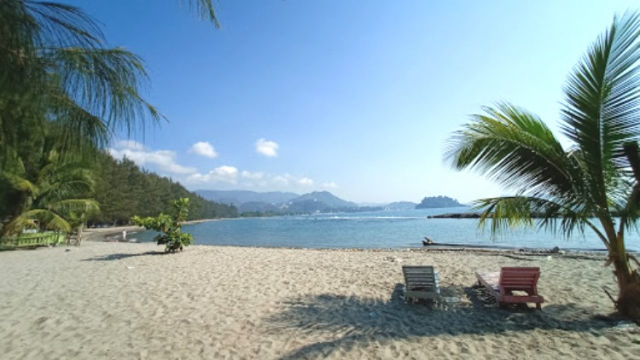 Pantai Hamadi: Wisata Bahari Jayapura dengan Pesona Alam